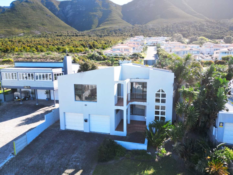 4 Bedroom Property for Sale in Onrus Western Cape